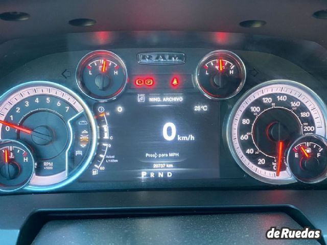 RAM 1500 Usada en Mendoza, deRuedas