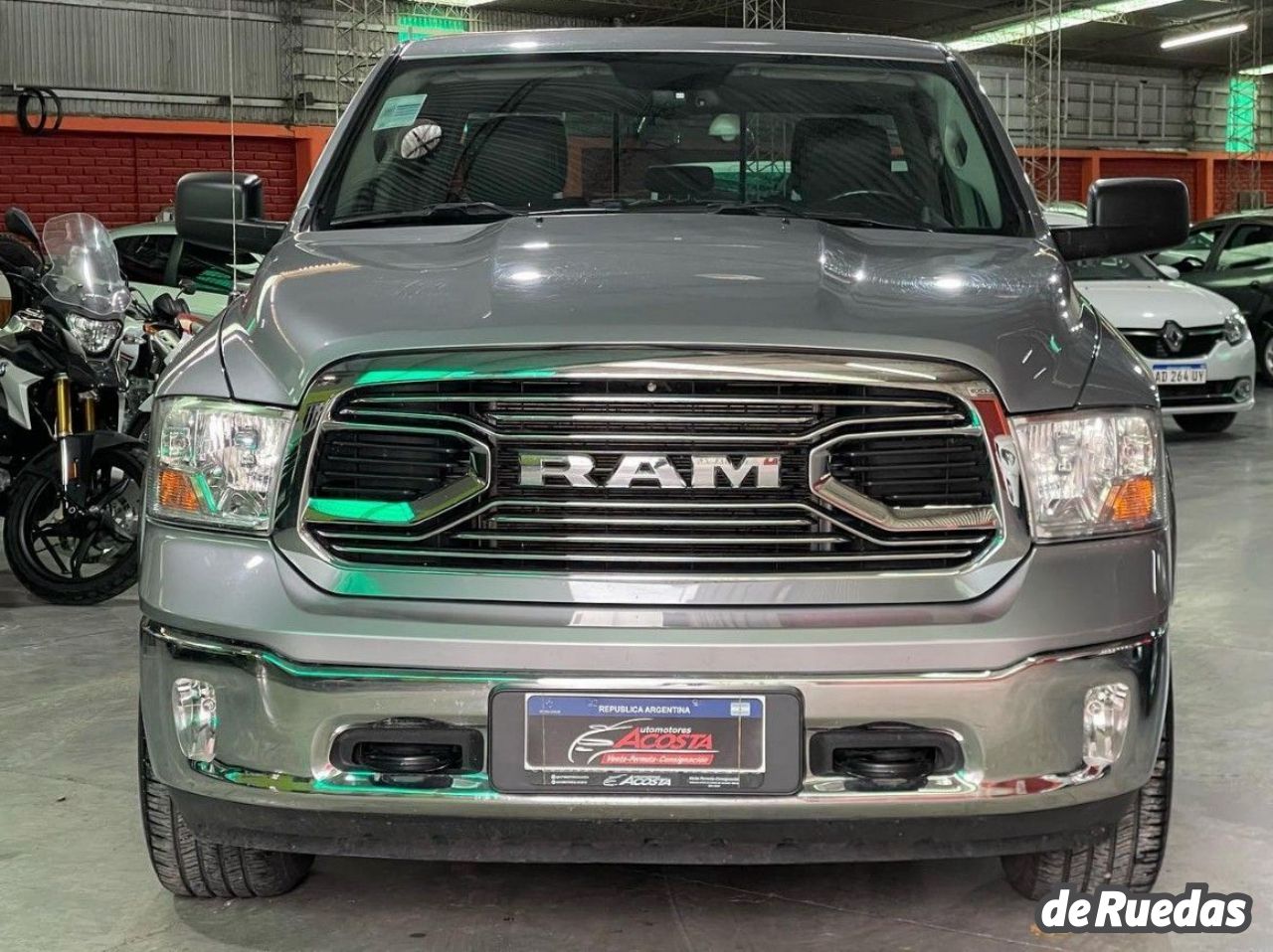 RAM 1500 Usada en San Juan, deRuedas