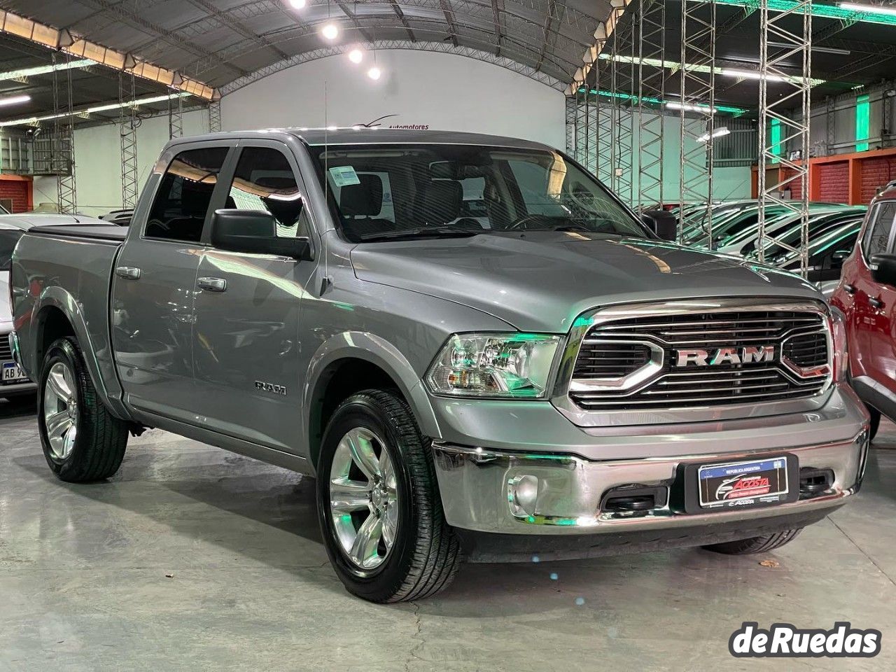 RAM 1500 Usada en San Juan, deRuedas