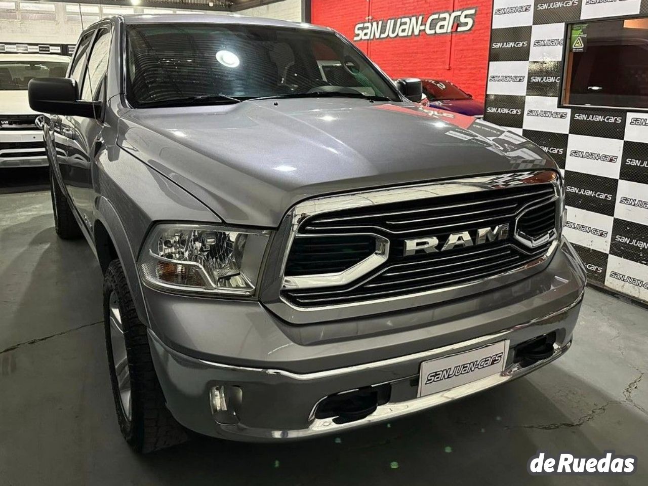 RAM 1500 Usada en San Juan, deRuedas