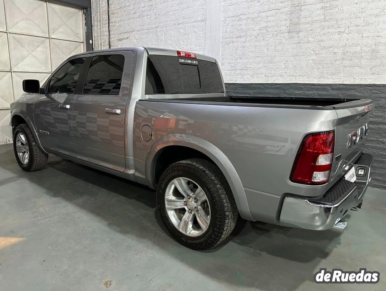 RAM 1500 Usada en San Juan, deRuedas