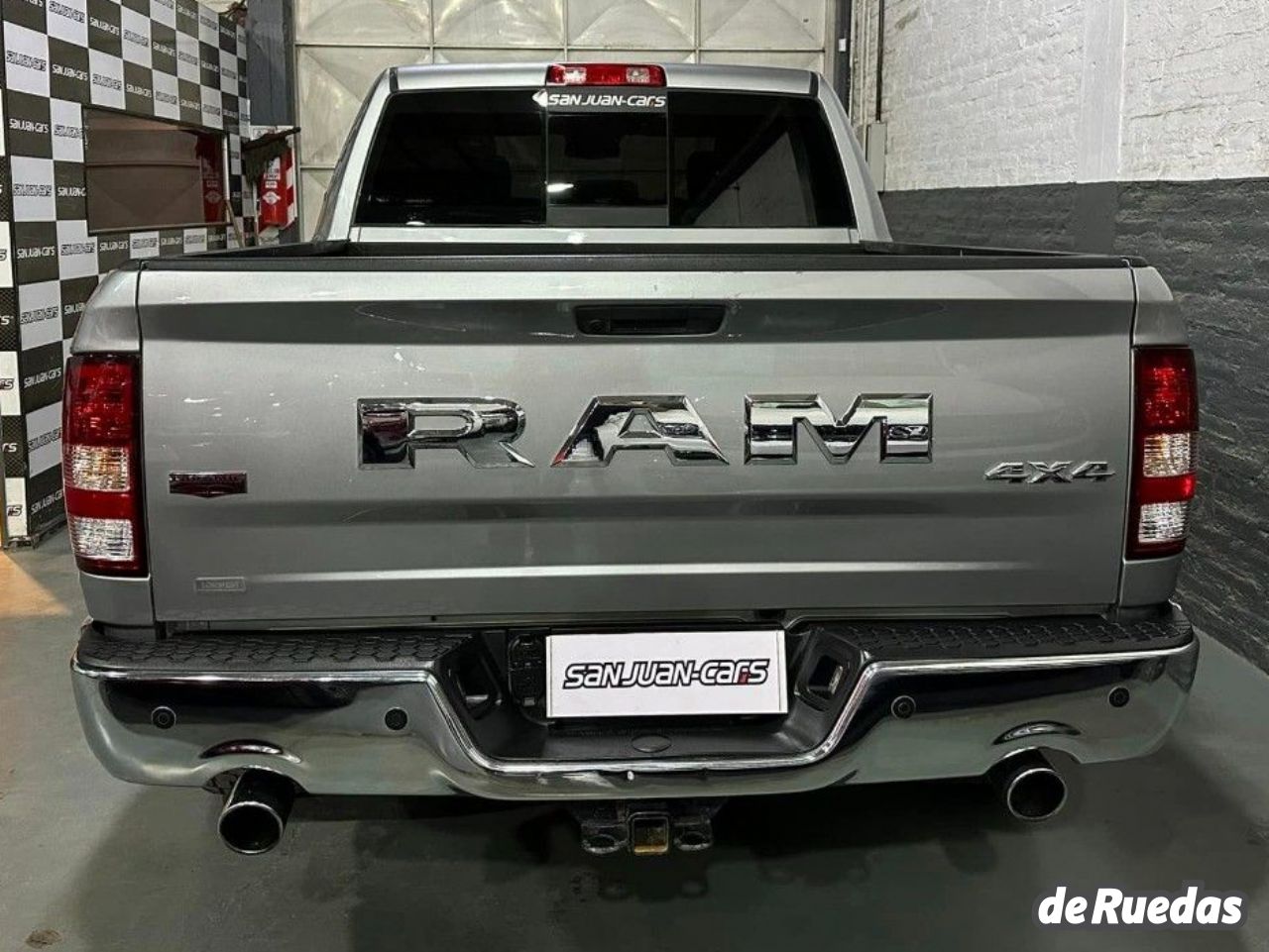 RAM 1500 Usada en San Juan, deRuedas