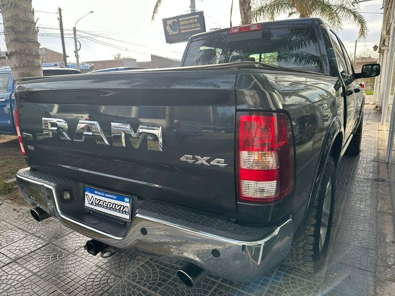 RAM 1500 Usada en San Juan, deRuedas