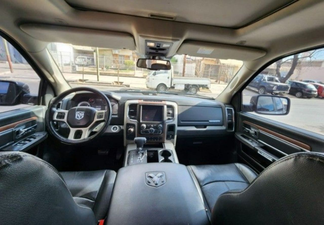 RAM 1500 Usada en Mendoza, deRuedas