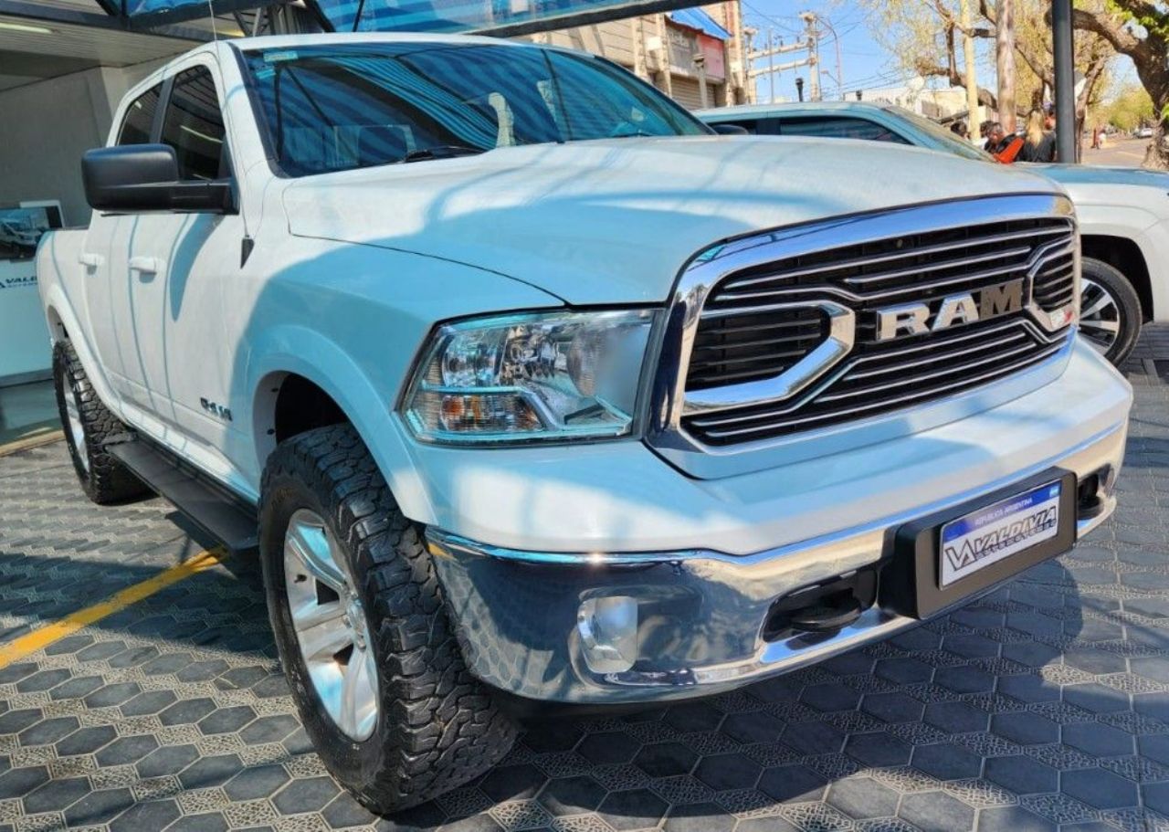 RAM 1500 Usada en Mendoza, deRuedas