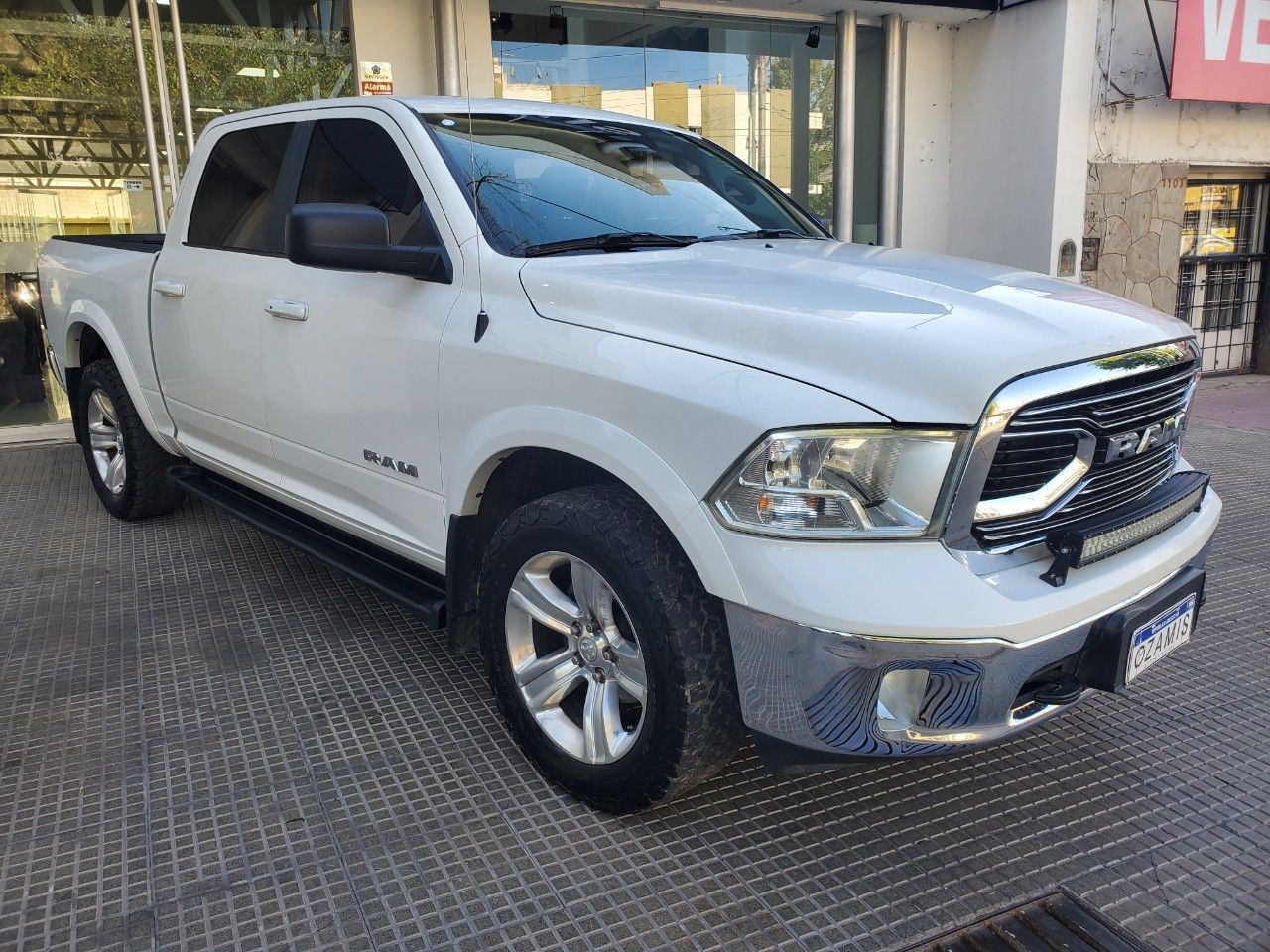 RAM 1500 Usada en Mendoza, deRuedas