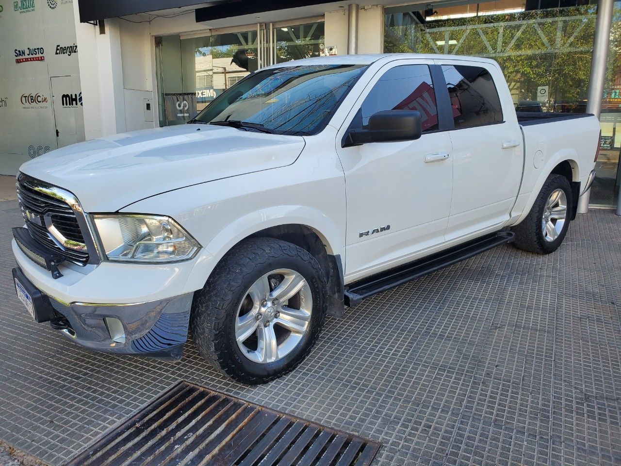 RAM 1500 Usada en Mendoza, deRuedas