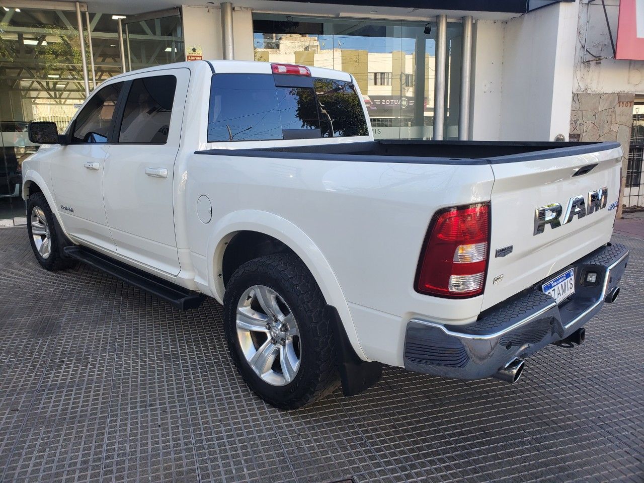 RAM 1500 Usada en Mendoza, deRuedas