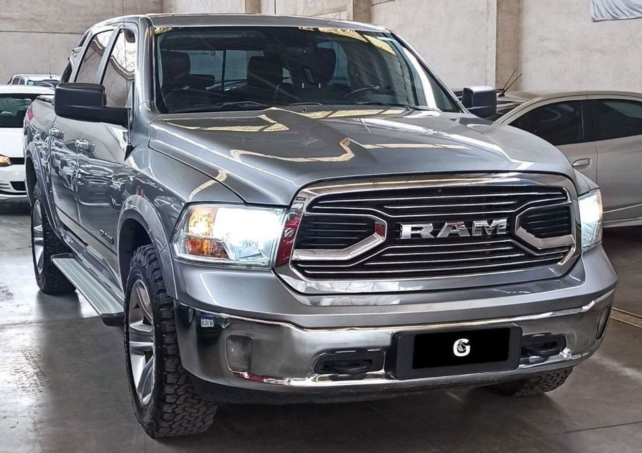 RAM 1500 Usada en Mendoza, deRuedas