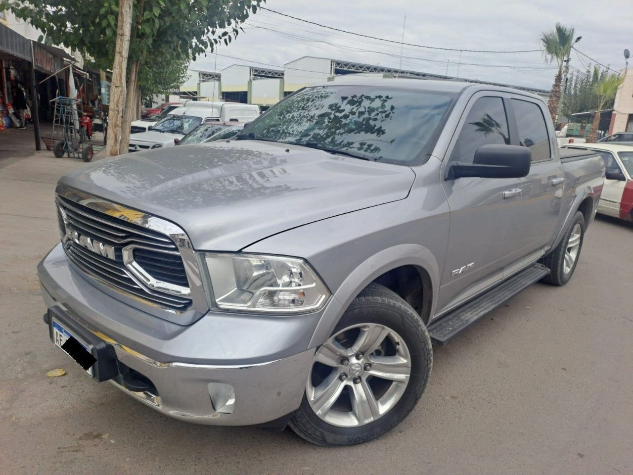 RAM 1500 Usada en Mendoza, deRuedas
