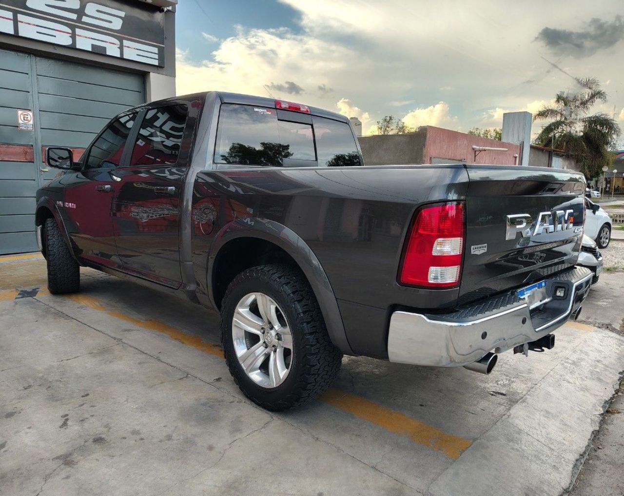 RAM 1500 Usada Financiado en San Juan, deRuedas