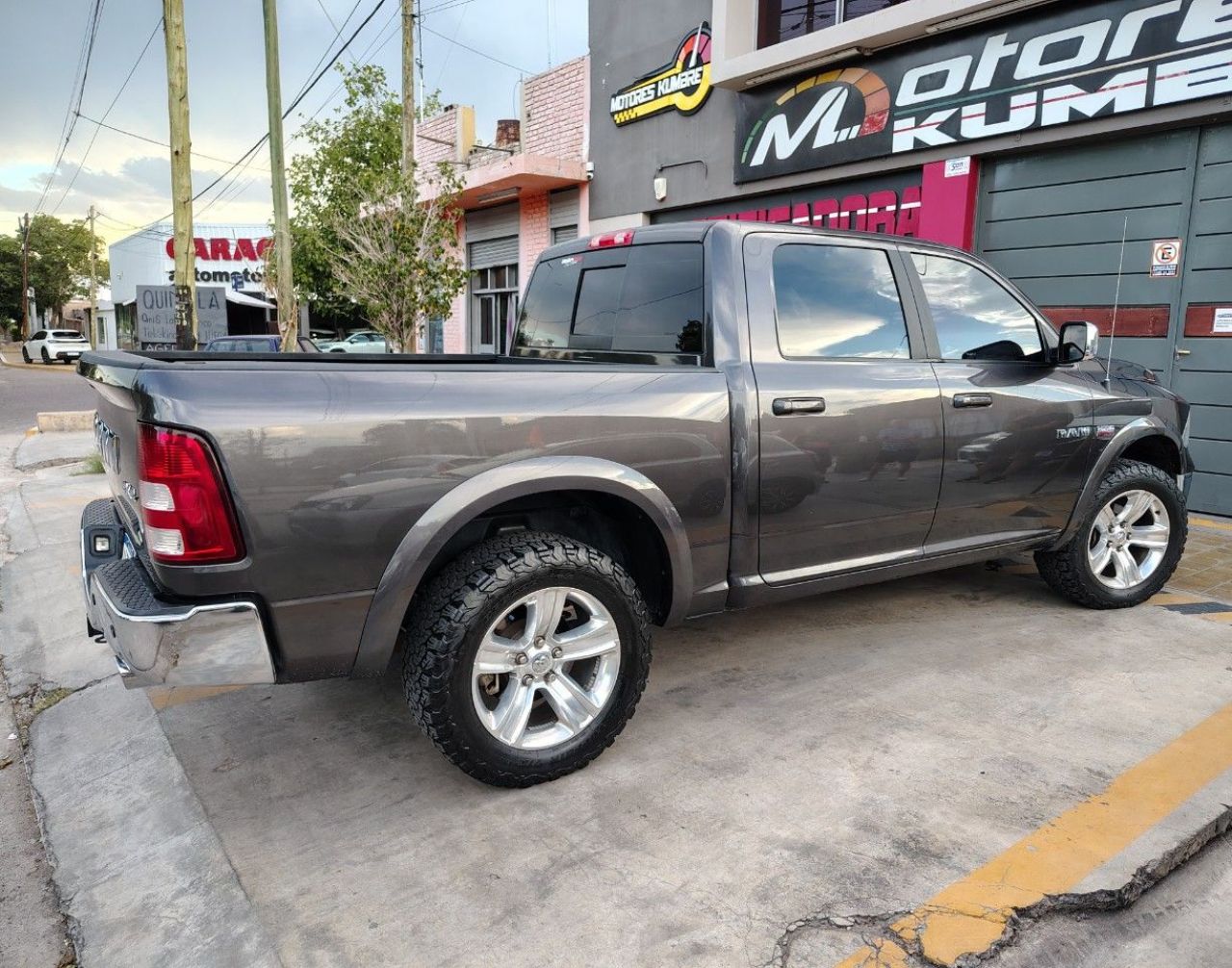 RAM 1500 Usada Financiado en San Juan, deRuedas