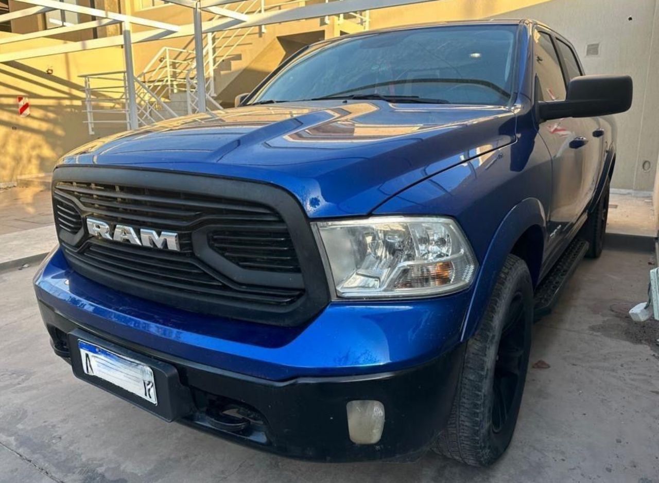 RAM 1500 Usada en Mendoza, deRuedas