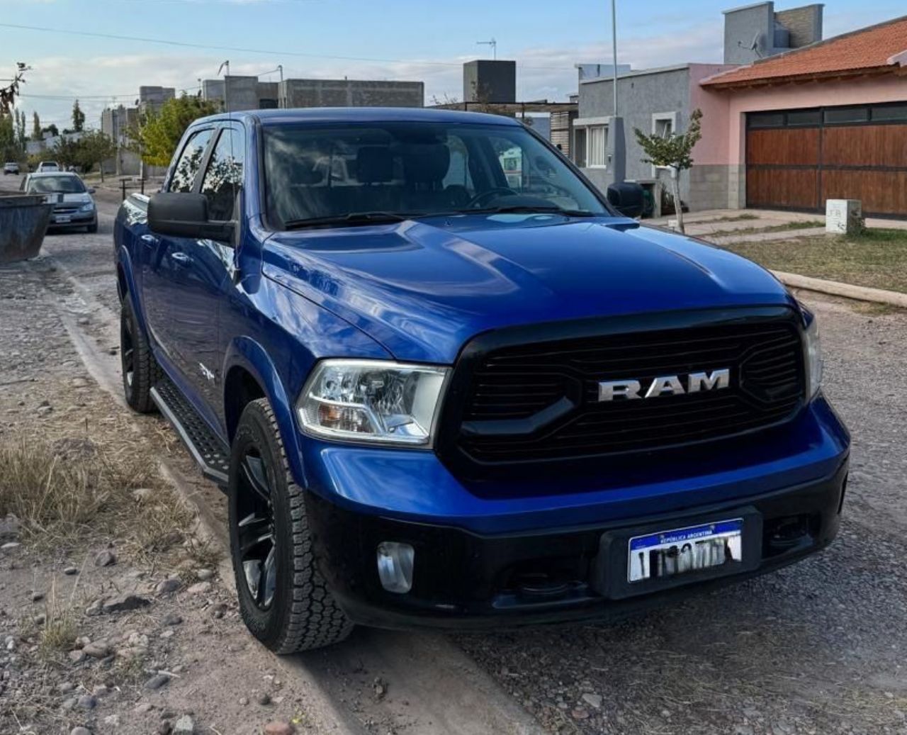 RAM 1500 Usada en Mendoza, deRuedas