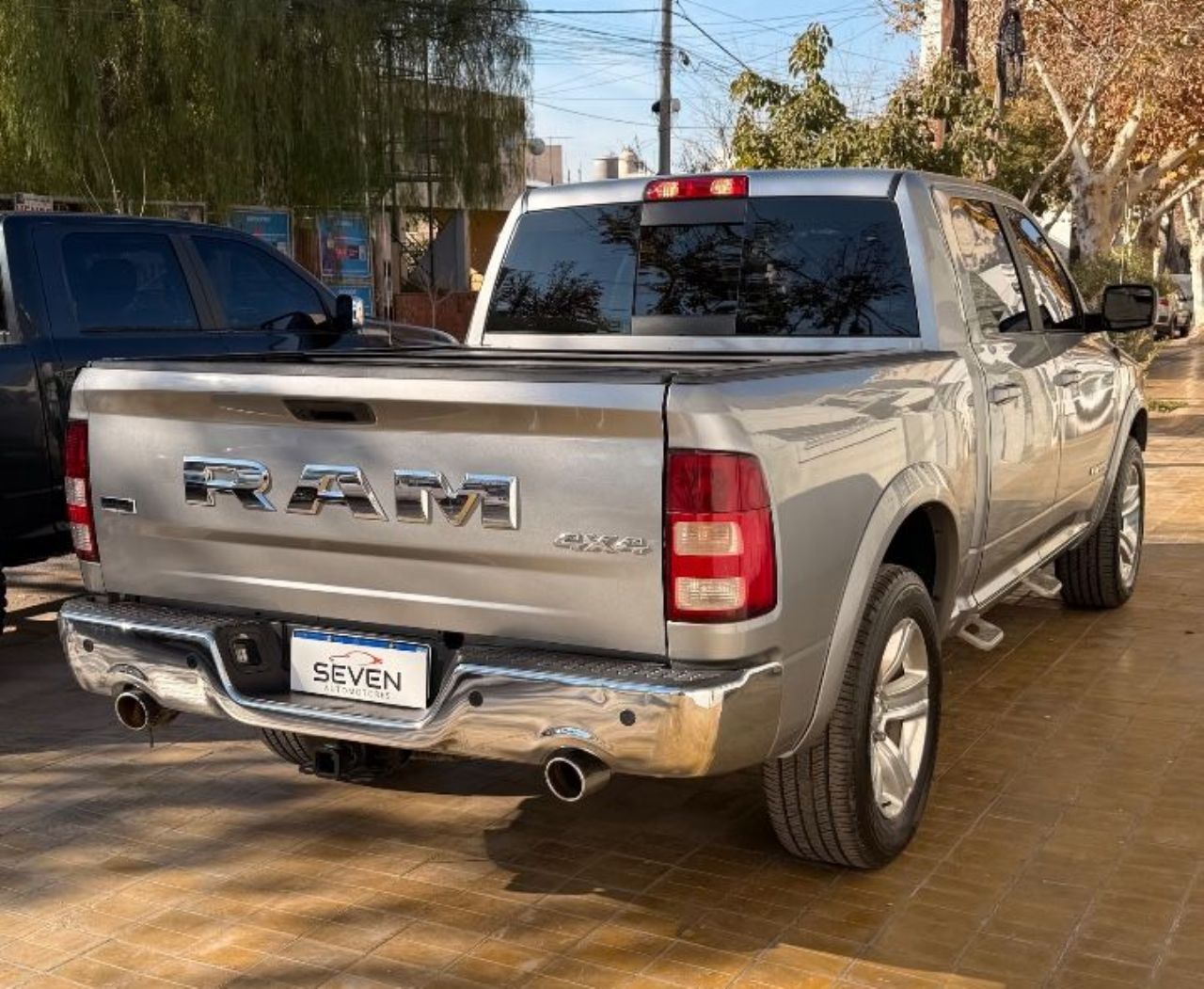 RAM 1500 Usada en San Juan, deRuedas