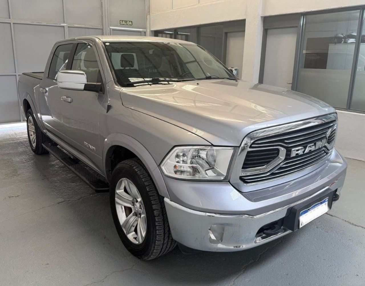 RAM 1500 Usada Financiado en Mendoza, deRuedas