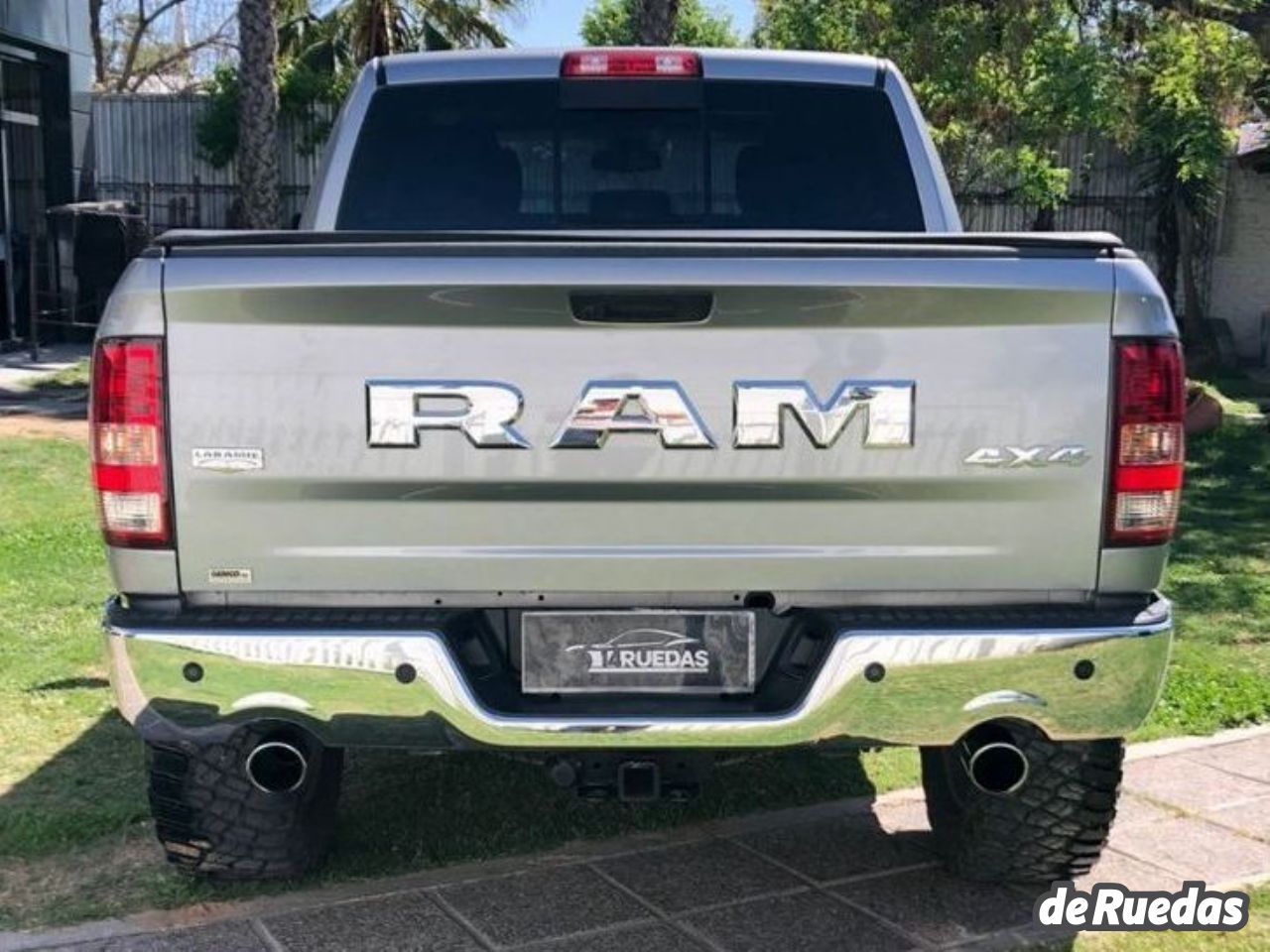 RAM 1500 Usada en Mendoza, deRuedas