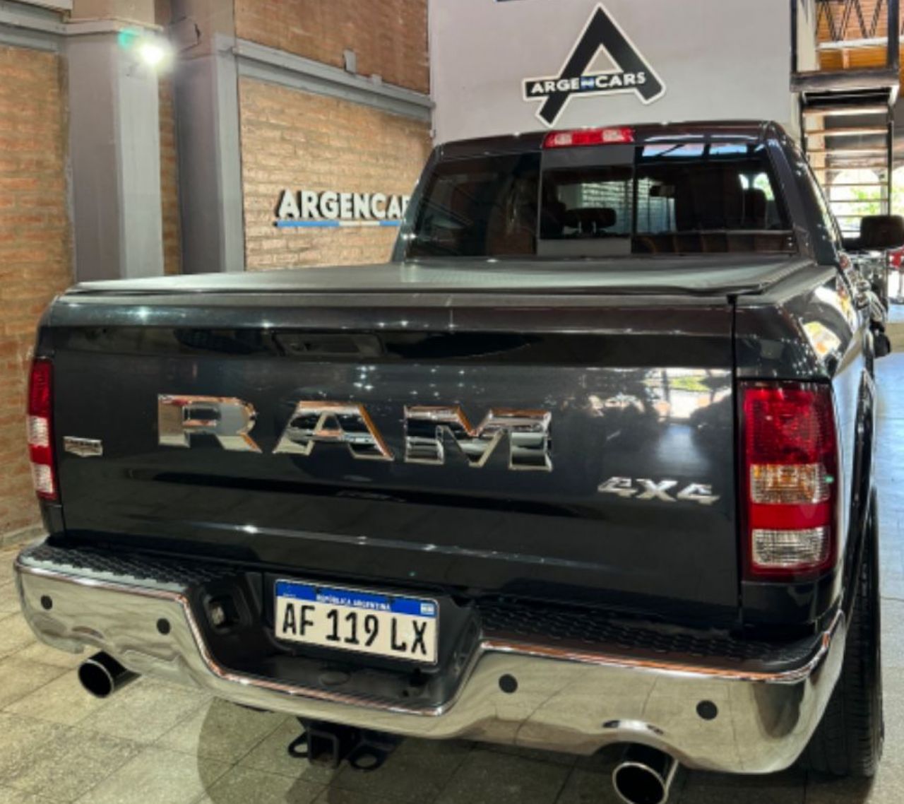 RAM 1500 Usada Financiado en San Juan, deRuedas