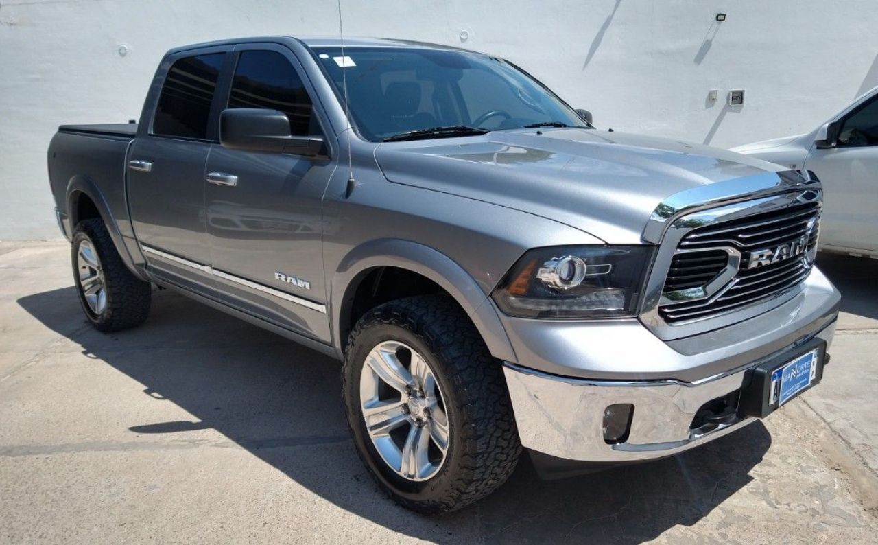 RAM 1500 Usada en Mendoza, deRuedas