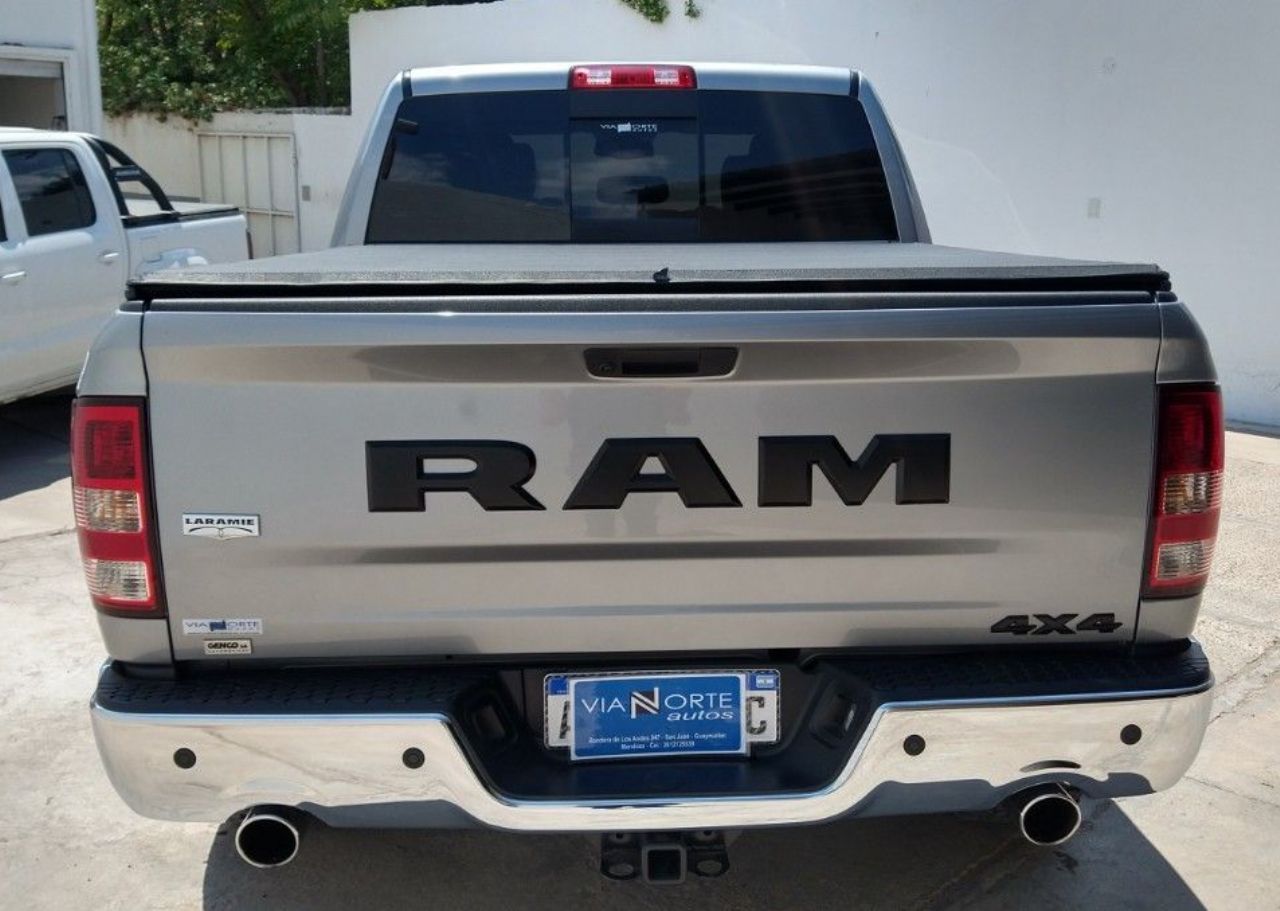 RAM 1500 Usada en Mendoza, deRuedas