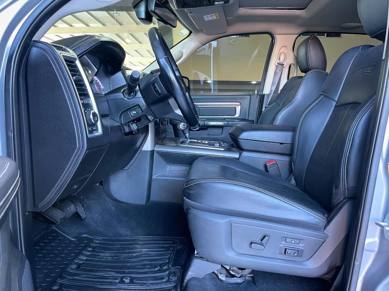 RAM 1500 Usada Financiado en San Juan, deRuedas