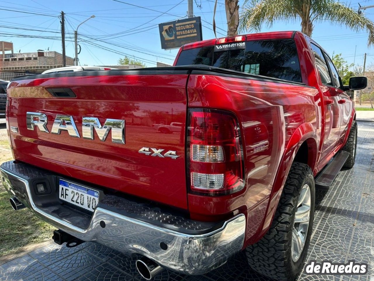 RAM 1500 Usada en San Juan, deRuedas