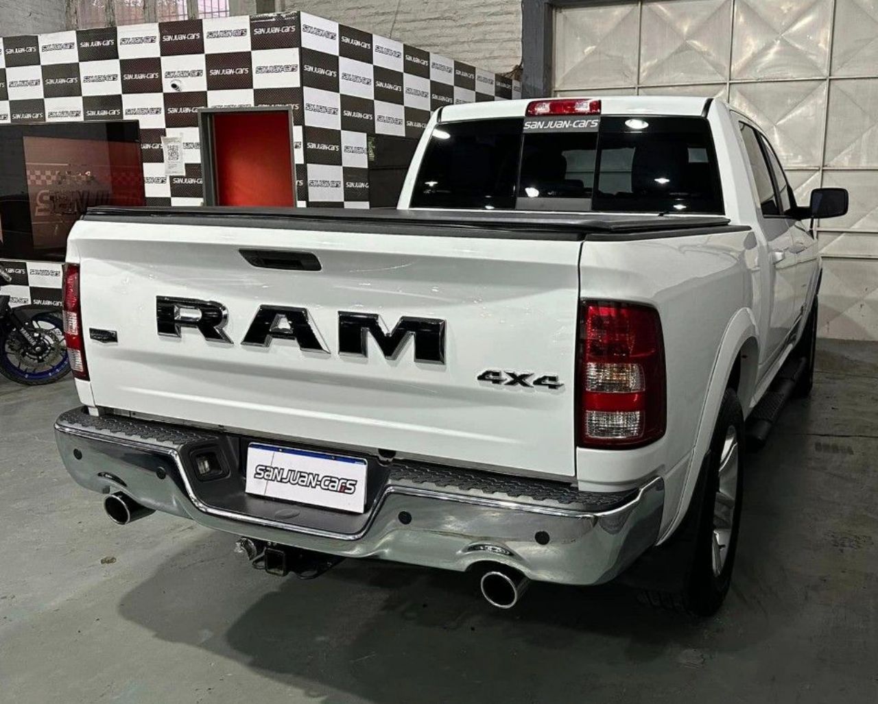 RAM 1500 Usada Financiado en San Juan, deRuedas