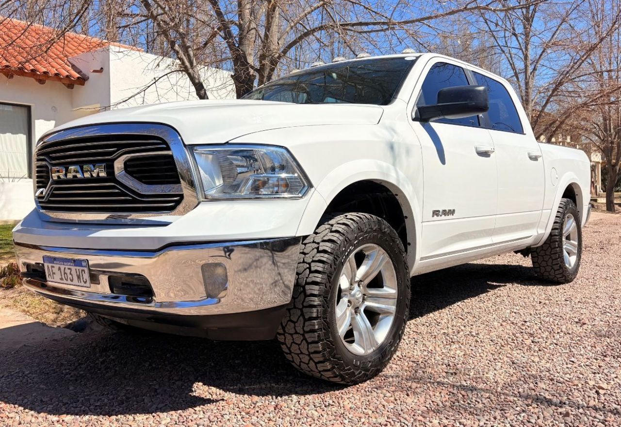RAM 1500 Usada en Mendoza, deRuedas