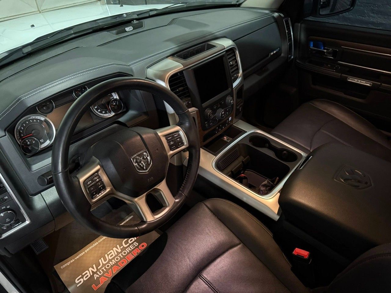 RAM 1500 Usada Financiado en San Juan, deRuedas