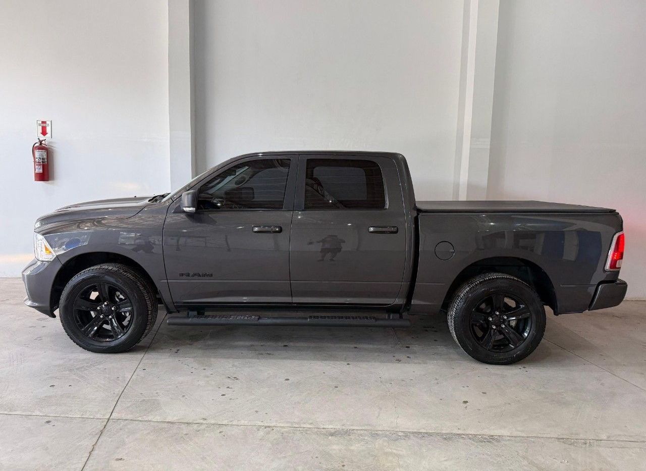 RAM 1500 Usada Financiado en San Juan, deRuedas