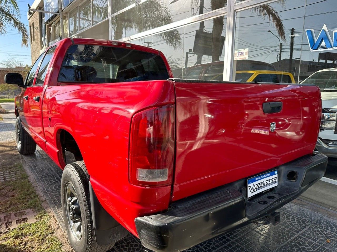 RAM 2500 Usada en San Juan, deRuedas