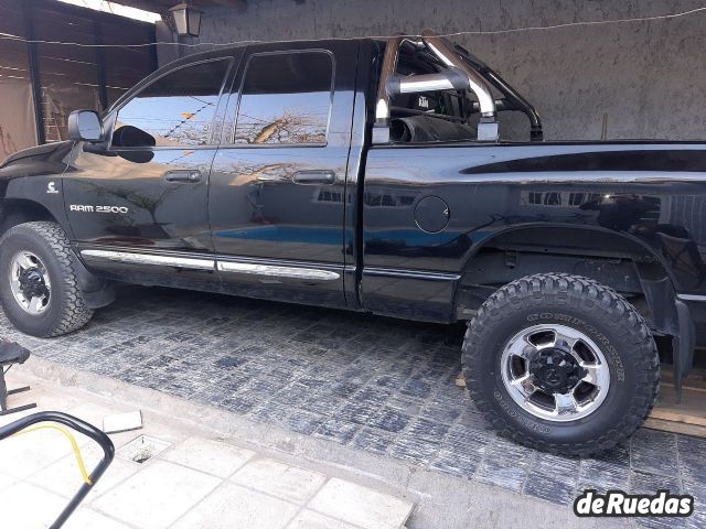 RAM 2500 Usada en Mendoza, deRuedas