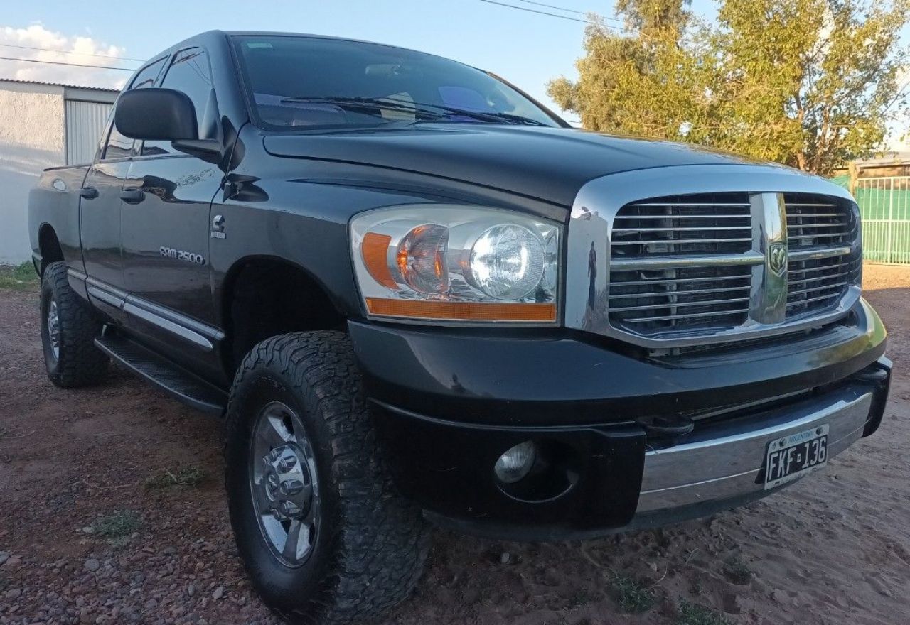 RAM 2500 Usada en Mendoza, deRuedas
