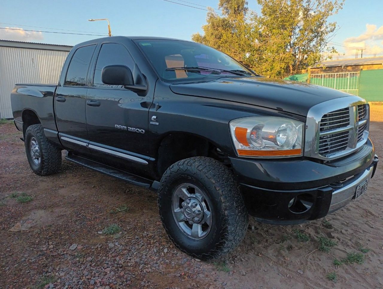 RAM 2500 Usada en Mendoza, deRuedas