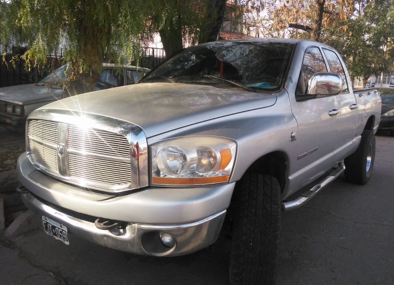 RAM 2500 Usada en Mendoza, deRuedas