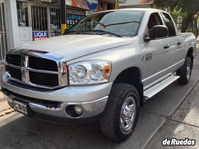 RAM 2500 Usada en Mendoza, deRuedas