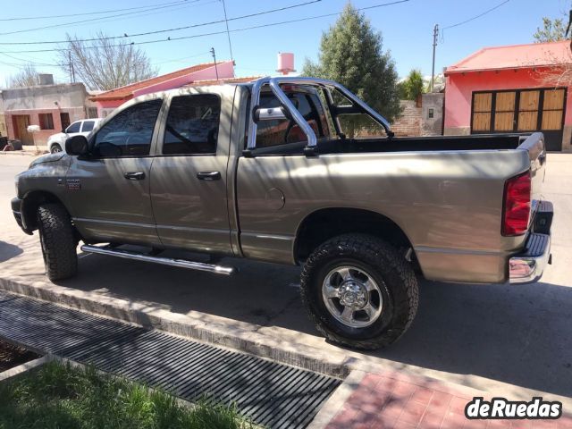 RAM 2500 Usada en Mendoza, deRuedas