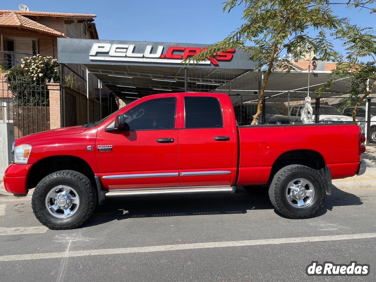 RAM 2500 Usada en San Juan, deRuedas