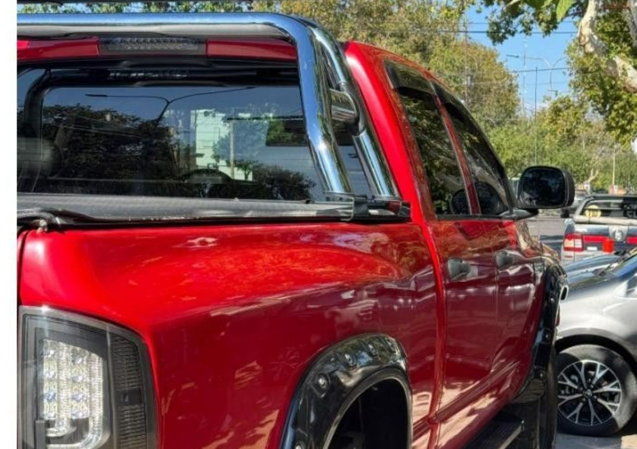 RAM 2500 Usada en San Juan, deRuedas