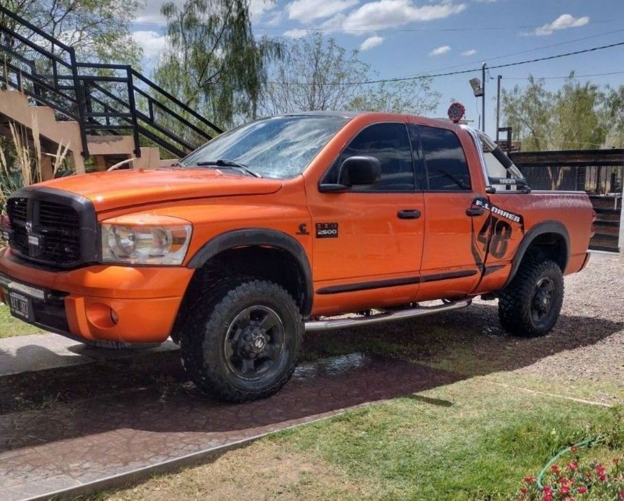 RAM 2500 Usada en Mendoza, deRuedas
