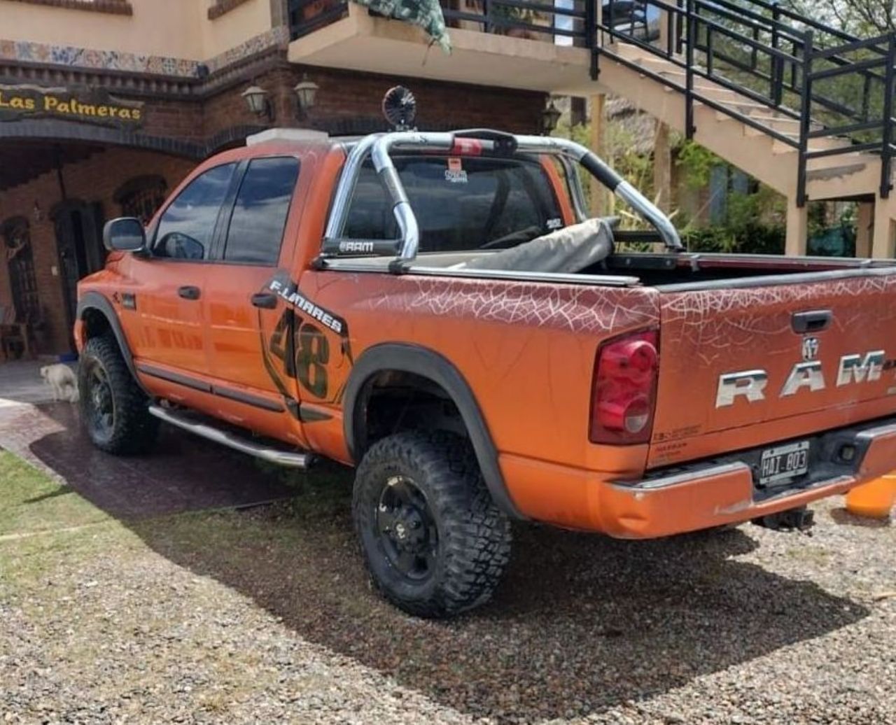RAM 2500 Usada en Mendoza, deRuedas