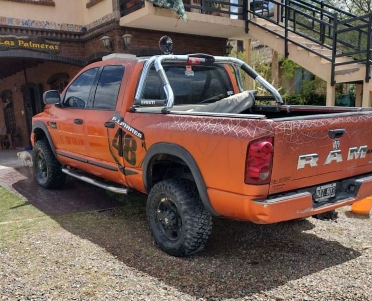 RAM 2500 Usada en Mendoza, deRuedas