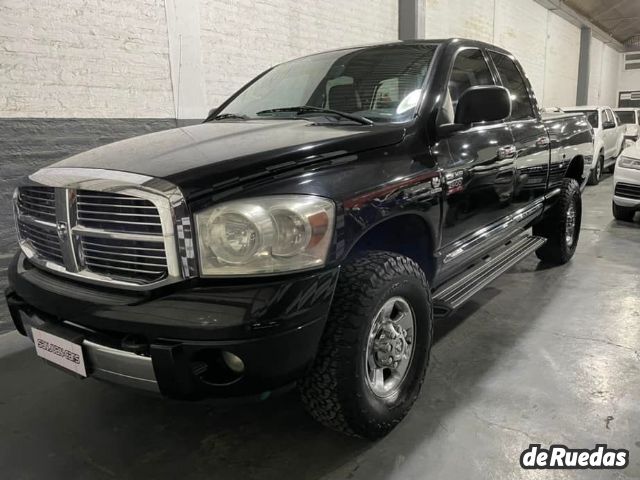 RAM 2500 Usada en San Juan, deRuedas