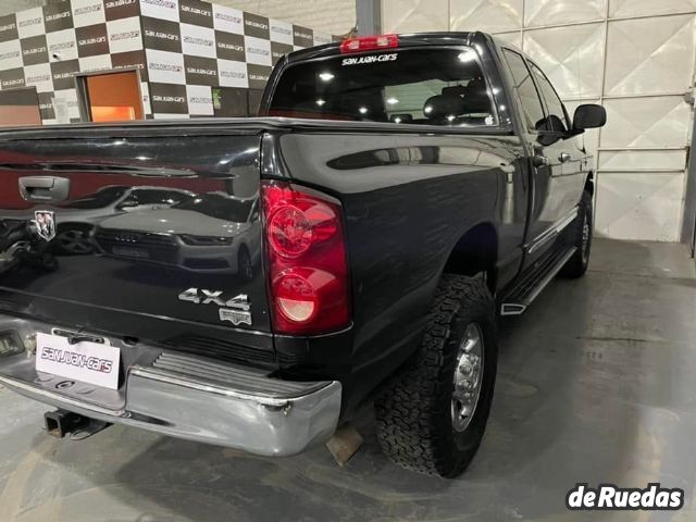 RAM 2500 Usada en San Juan, deRuedas