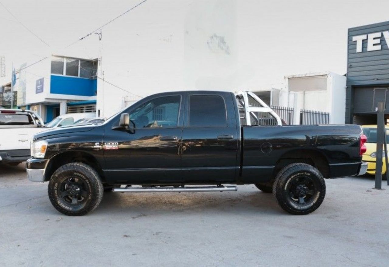 RAM 2500 Usada en Córdoba, deRuedas