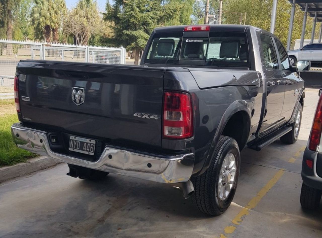 RAM 2500 Usada en Mendoza, deRuedas