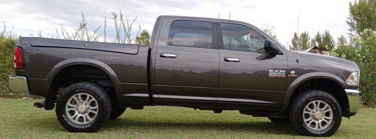 RAM 2500 Usada en Mendoza, deRuedas
