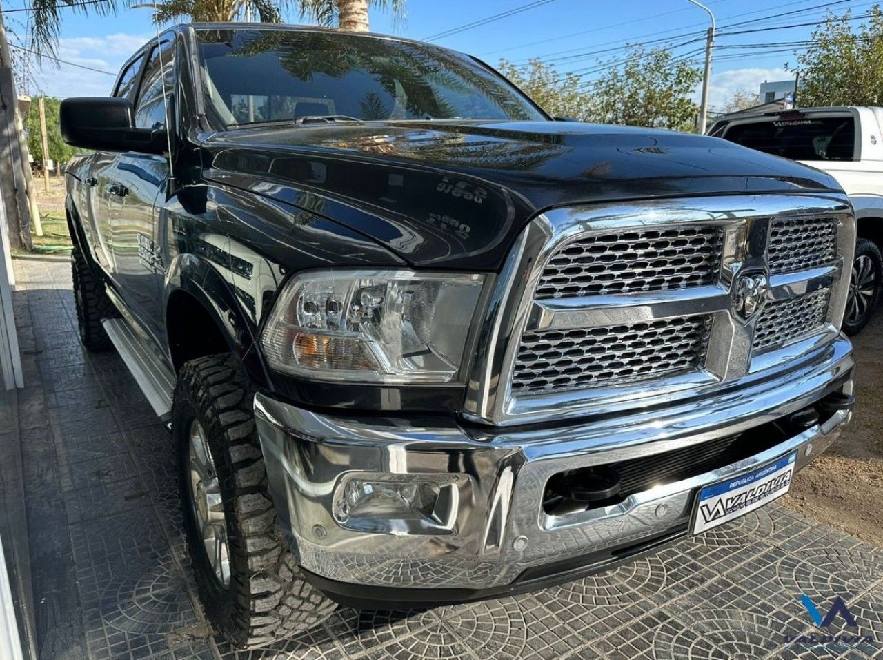 RAM 2500 Usada en San Juan, deRuedas