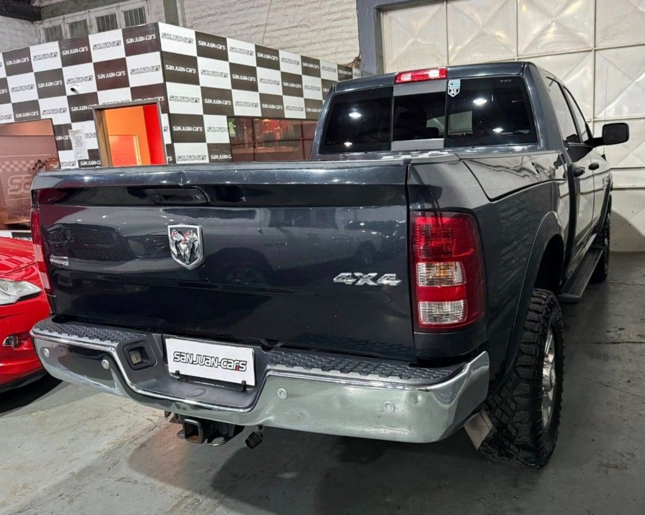 RAM 2500 Usada Financiado en San Juan, deRuedas