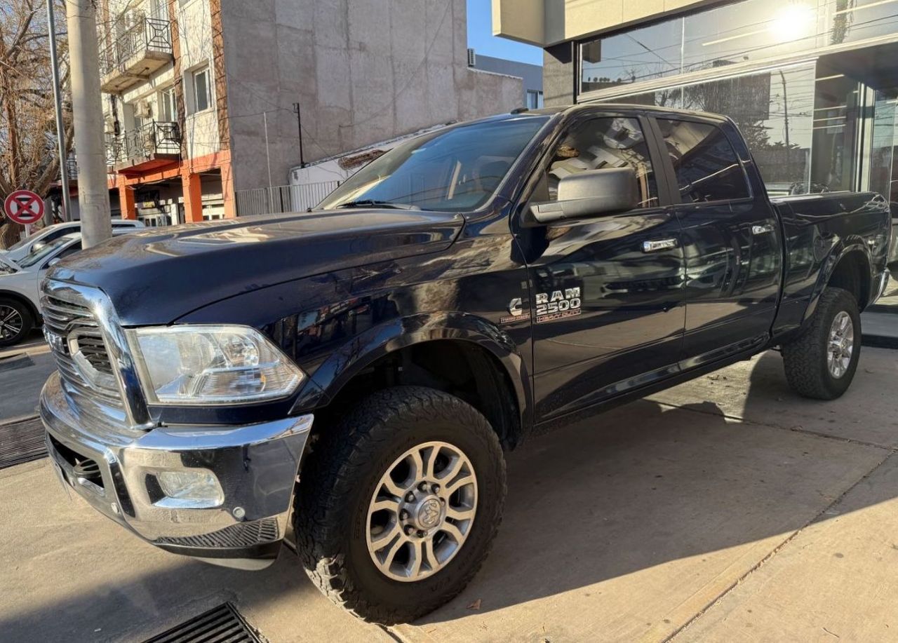 RAM 2500 Usada en Mendoza, deRuedas